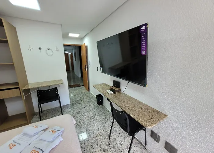 Flats Completos E Aconchegantes A Menos De 1 Quadra Do Hospital De Clinicas De Apartamento