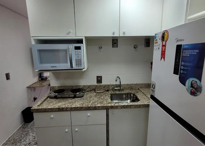 Flats Completos E Aconchegantes A Menos De 1 Quadra Do Hospital De Clinicas De Apartamento Porto Alegre
