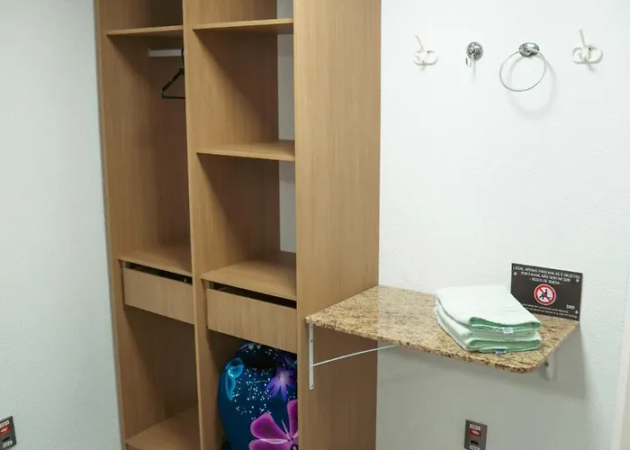 Flats Completos E Aconchegantes A Menos De 1 Quadra Do Hospital De Clinicas De Apartamento Porto Alegre