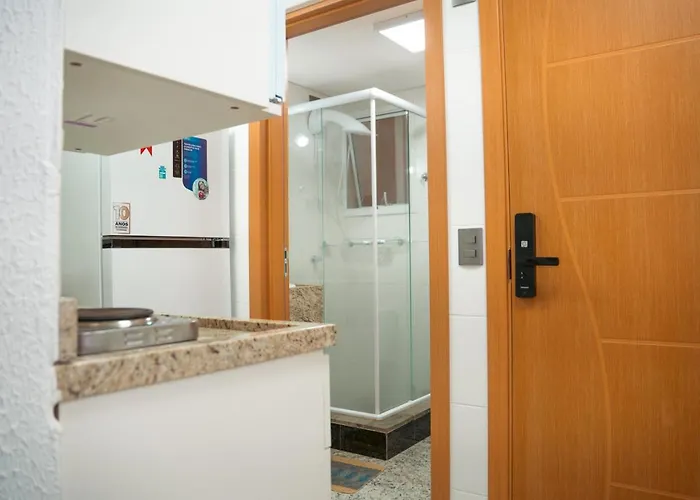Flats Completos E Aconchegantes A Menos De 1 Quadra Do Hospital De Clinicas De Apartamento *