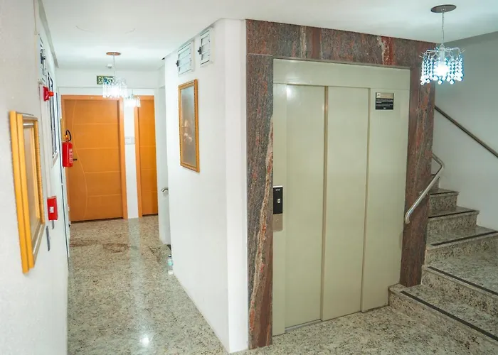 Apartamento Flats Completos E Aconchegantes A Menos De 1 Quadra Do Hospital De Clinicas De *