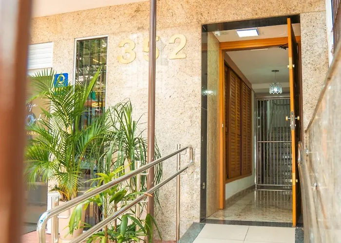 Flats Completos E Aconchegantes A Menos De 1 Quadra Do Hospital De Clinicas De Apartamento *